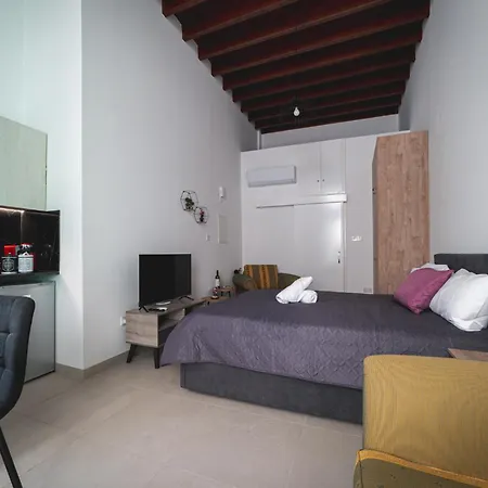 Elite Luxury 3* Omodos