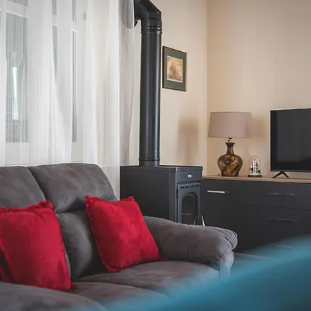 Aparthotel Elite Luxury Omodos